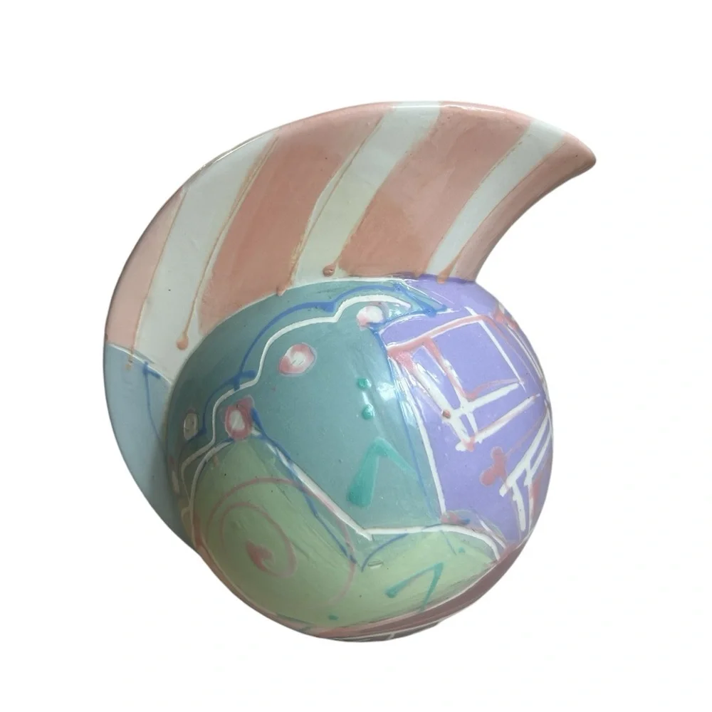 N/A ceramic pitcher